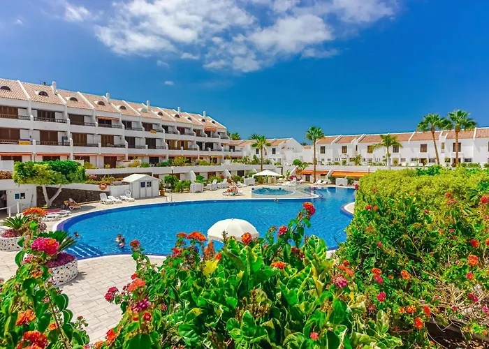 Parque Santiago 1 The First Line * Playa de las Américas